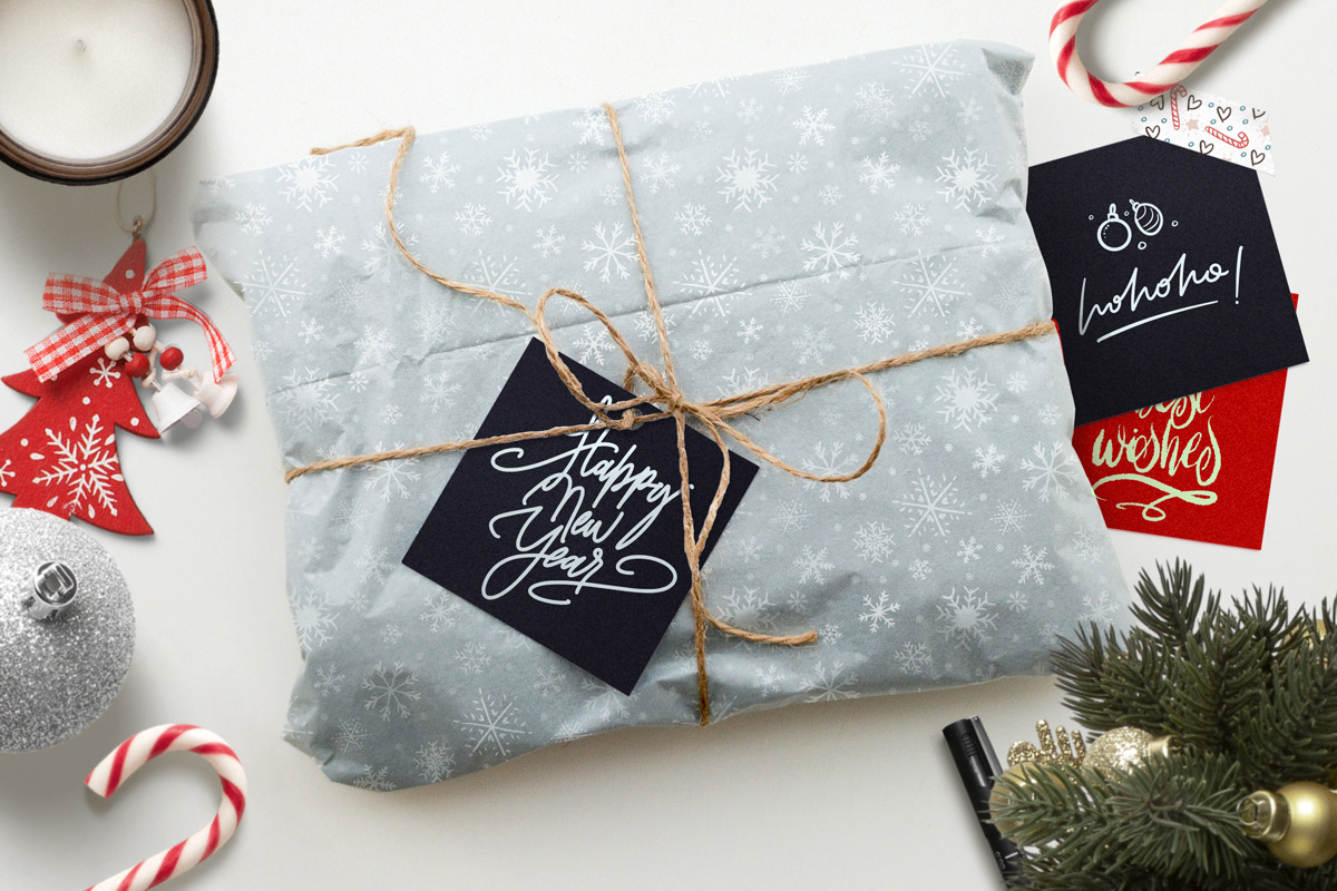Merry Christmas Pack! with Surprises, a Decorative Illustration by Yasir Ekinci (Photo 8 of 12)