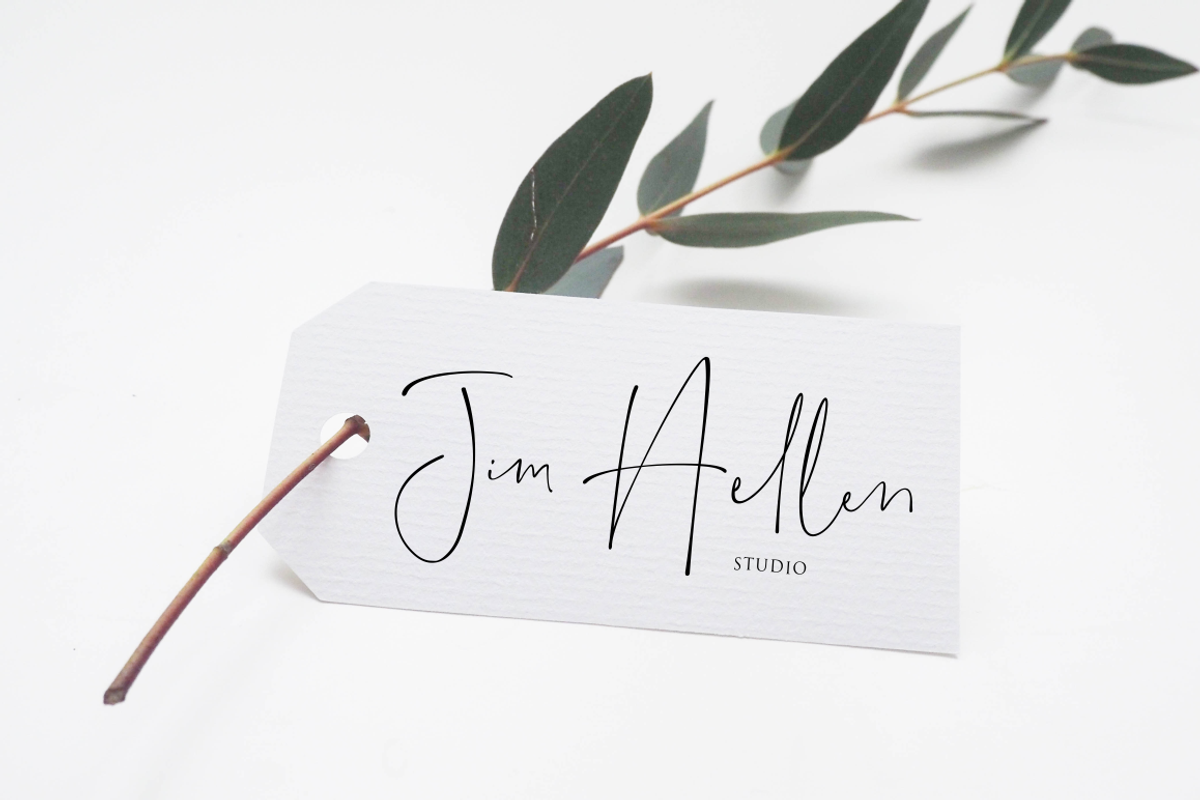 Singletone - Beautiful Font preview 5