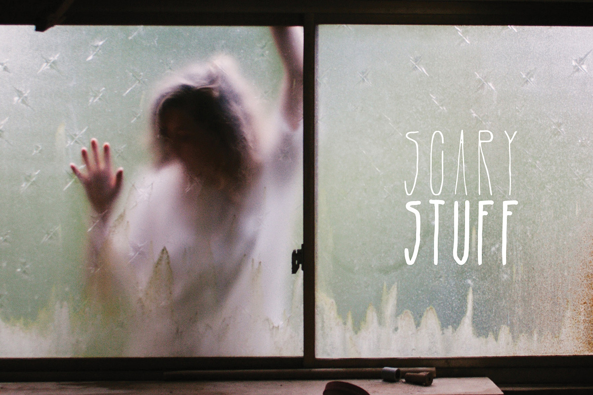 Slender, a Font by Rowlison Creative (Photo 9 of 14)