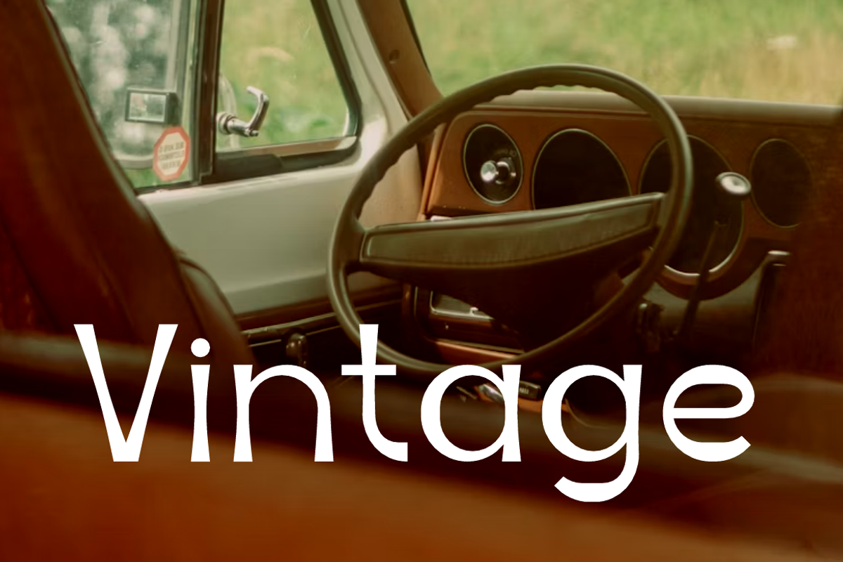 Mloyta - Retro Font, a Sans Serif Font by QR Design Studio (Photo 2 of 7)
