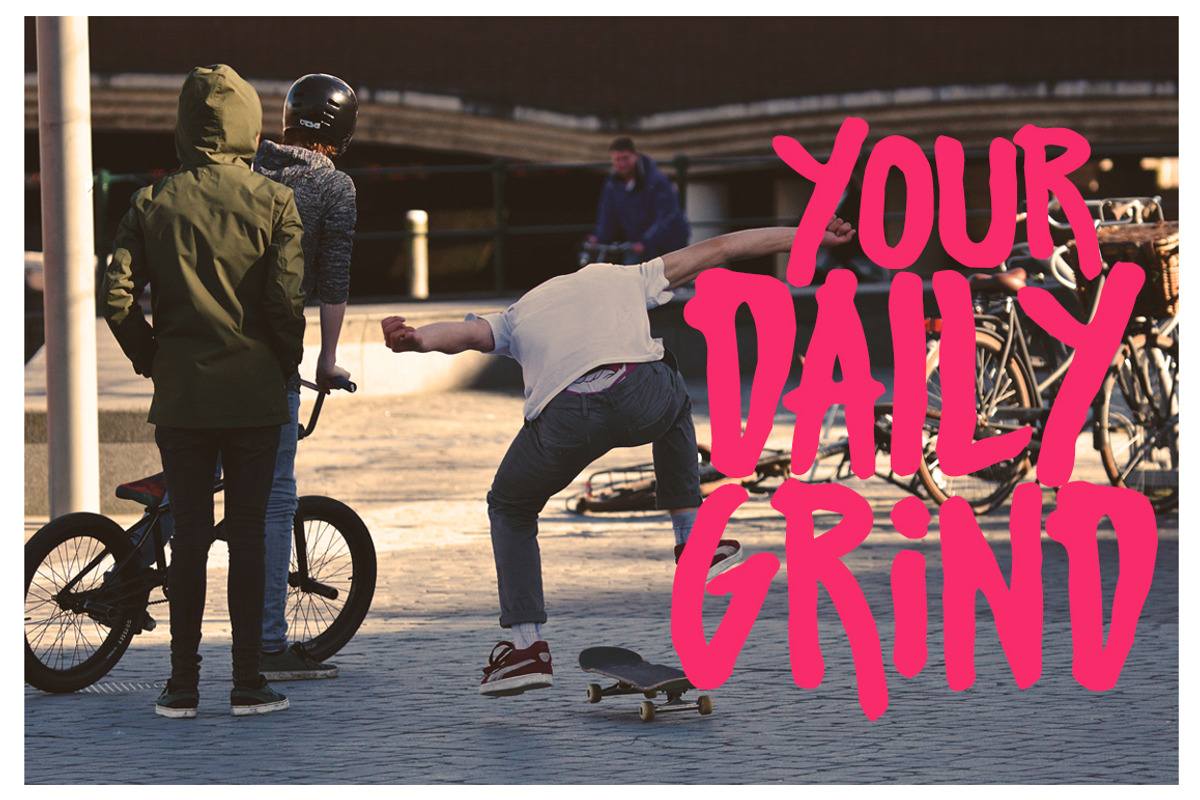 Urban Oil Typeface preview 2