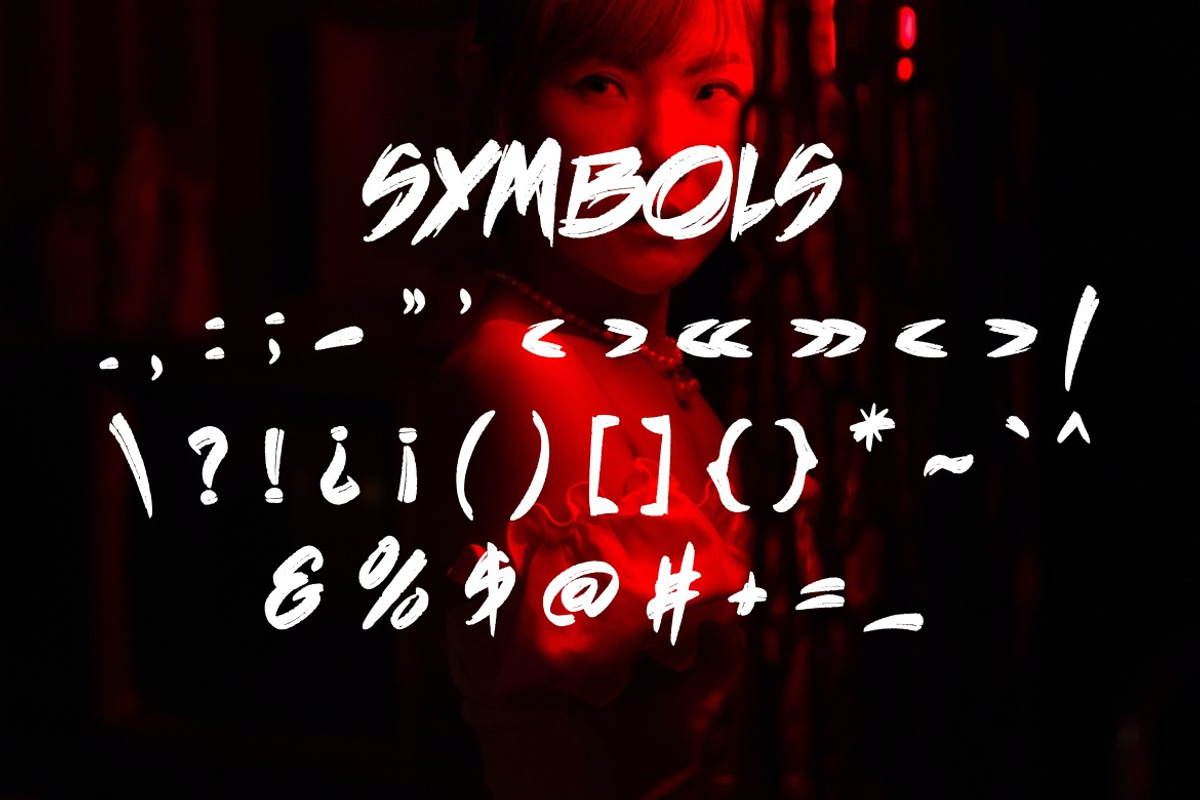 Sevarothz - Urban Brush Font, a Handwritten Font by Dhabee (Photo 8 of 16)