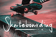 Azizah Varisa Script Handwritten Bru, a Handwritten Font by Samtiv Studio (Thumbnail 3 of 6)