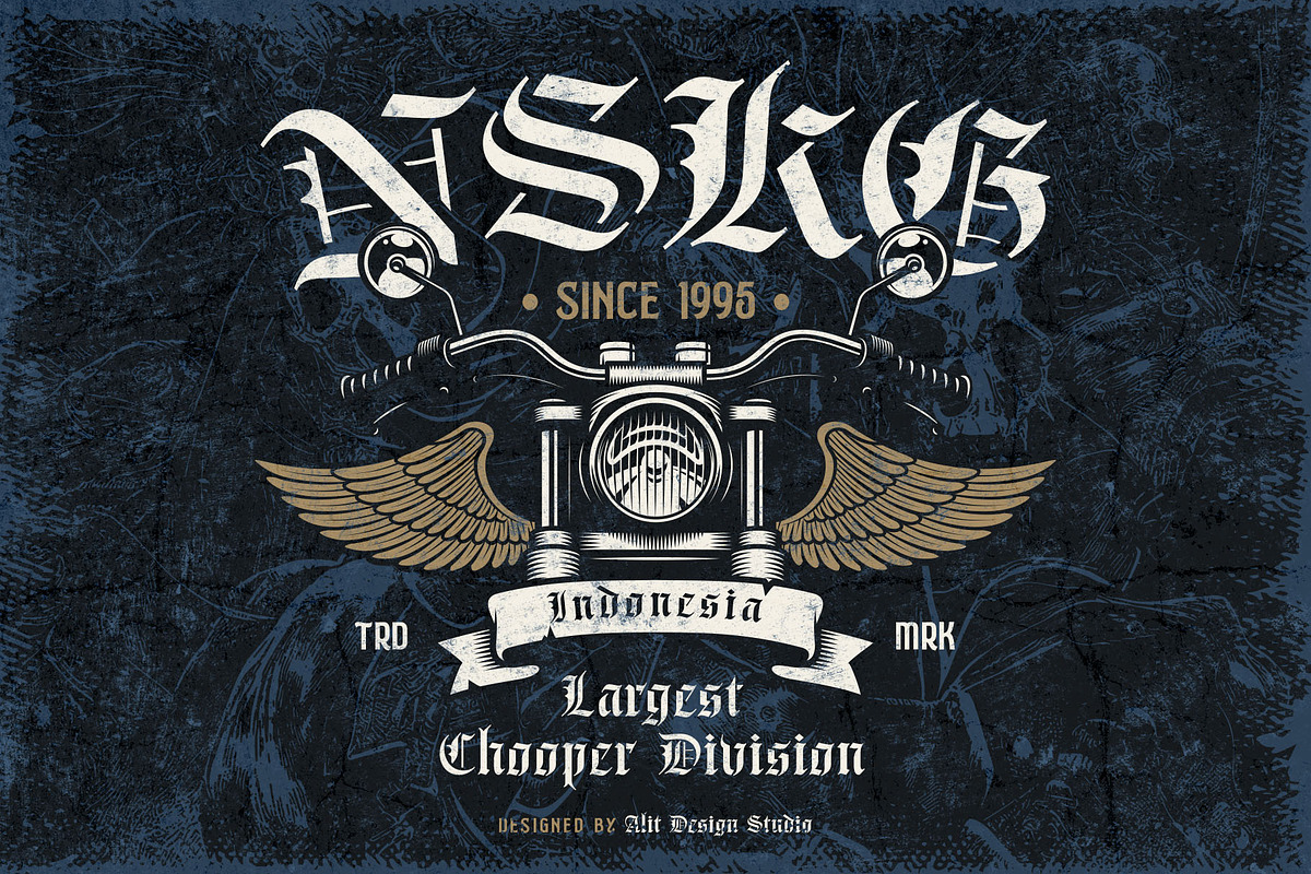 Braysilk Typeface, a Blackletter Font by alit design (Photo 5 of 22)