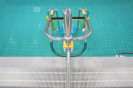walking simulator underwater for physical in the swimming pool, a Sports & Recreation Photo by Casanowe-studio