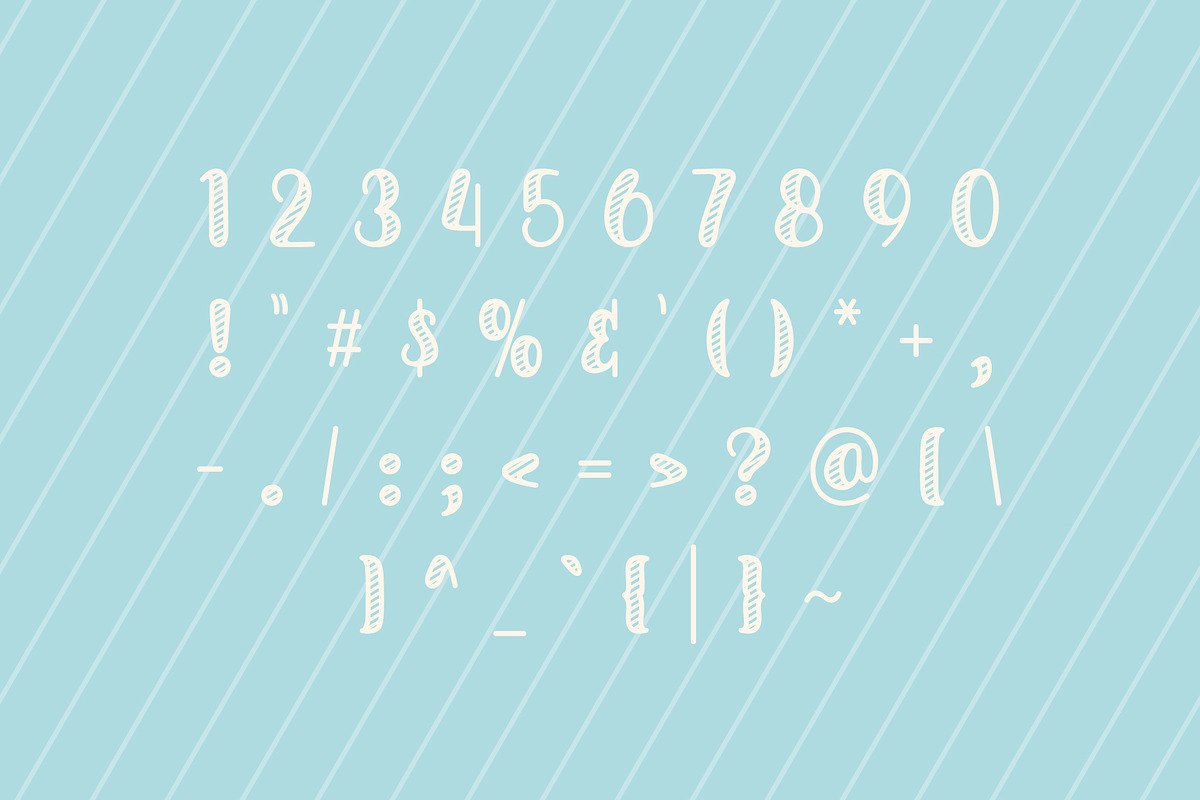PGR Crochet - Handwritten Font, a Handwritten Font by Pikgura (Photo 3 of 6)