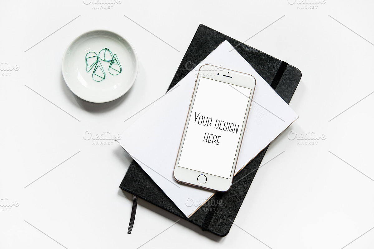 Office Mockups, an iPhone Mockup by Ale Estrada (Photo 5 of 8)