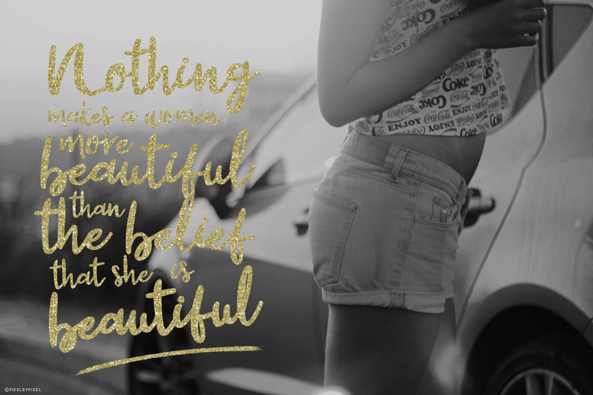 So Foxy Script Font preview 4