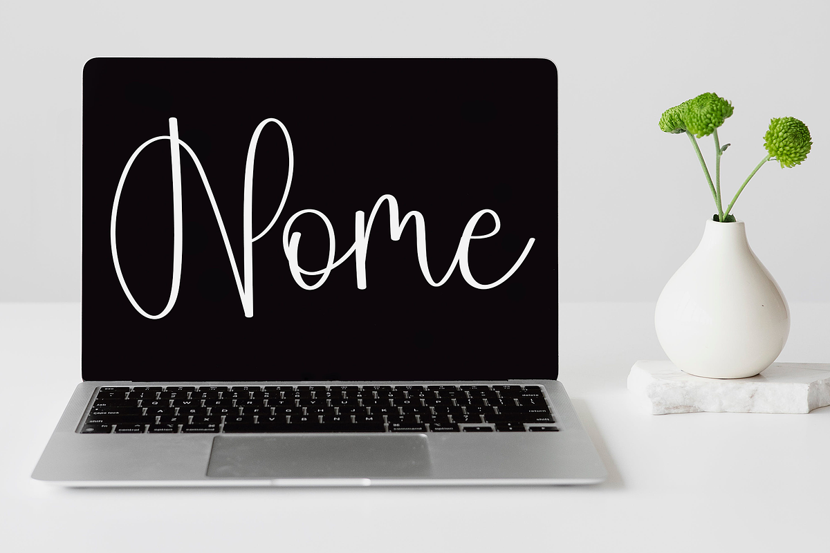 Hustle, a Handwritten Font by InermediaSTUDIO (Photo 4 of 8)