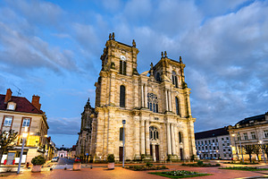 Collegiate Church of Our Lady in Vitry le Francois, an Architecture Photo by Leonid Andronov
