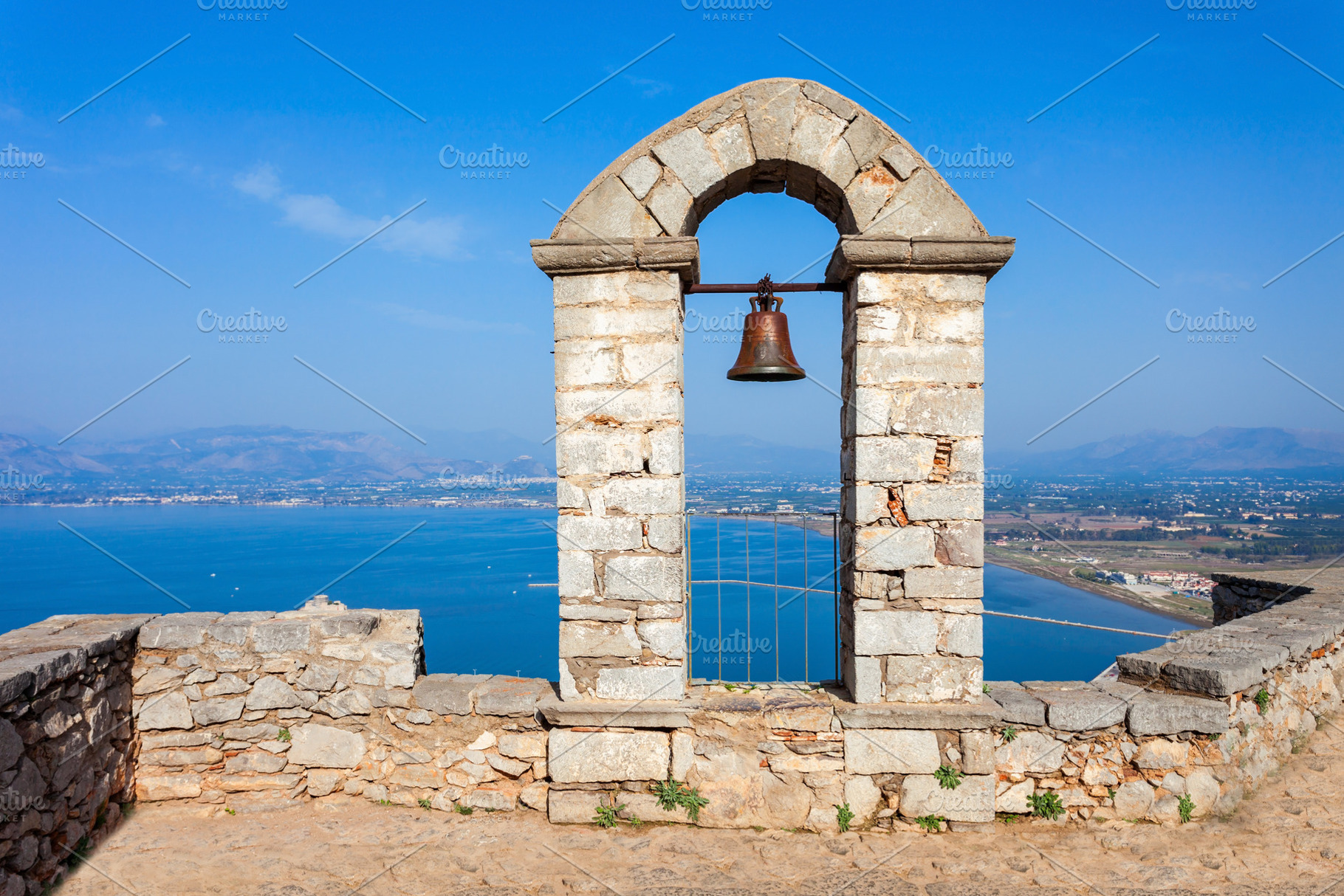 Palamidi fortress in Nafplio, a Photo by saiko3p
