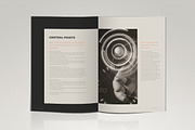 Minimal Business Brochure, a Brochure Template by Estartshop (Thumbnail 5 of 5)