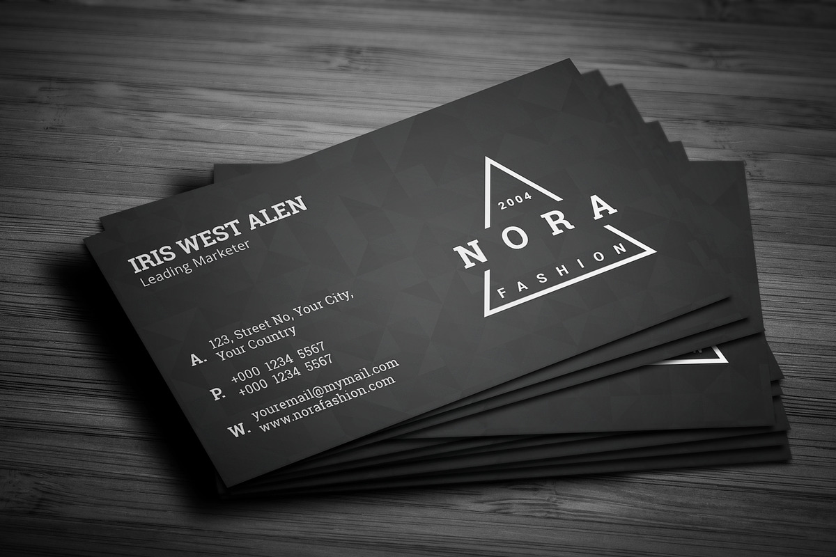 Creative Minimal Business Card, a Business Card Template by Divergent Studio (Photo 2 of 3)