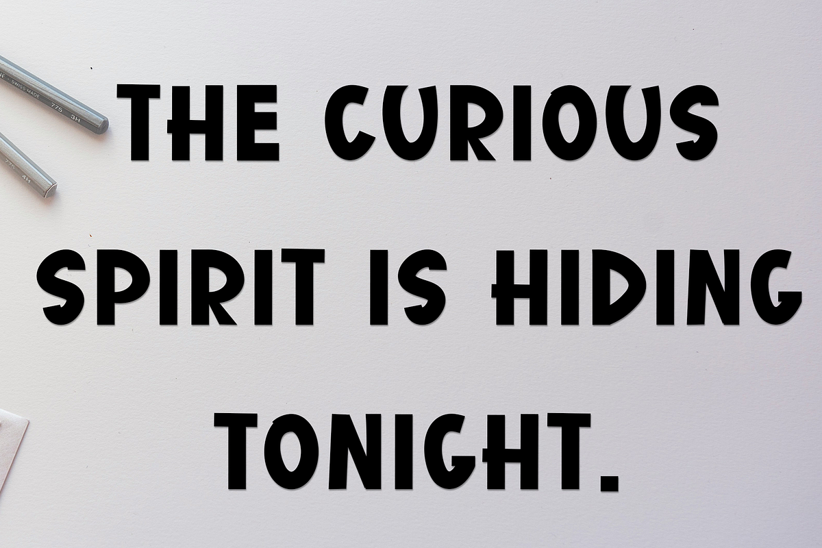 Good Evening, a Script Font by InermediaSTUDIO (Photo 7 of 8)