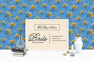Bird and Flowers Seamless Pattern 