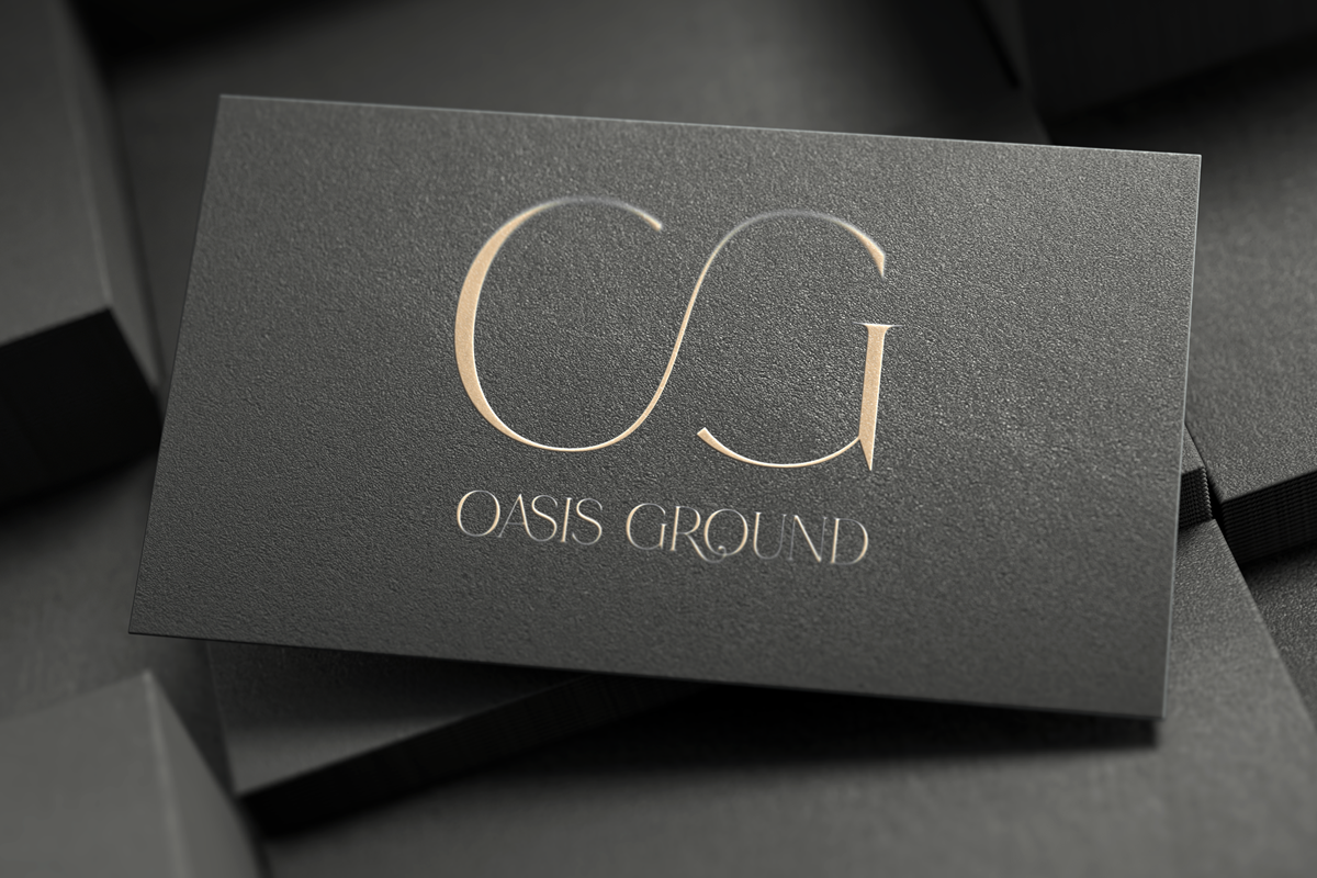 Roowgen - Elegant Swash Display, a Serif Font by Qweera Studio (Photo 8 of 12)