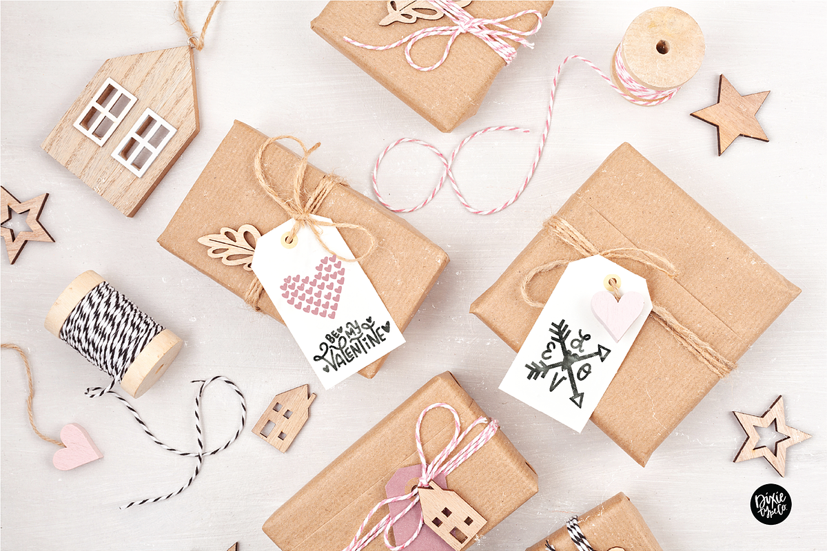 Valentine's Day Dingbats, a Symbol Font by Blush Font Co. (Photo 2 of 6)