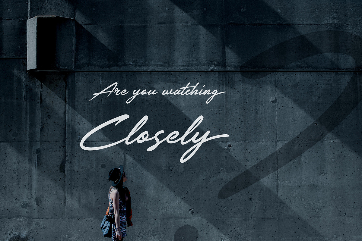 City Handwritten Font, a Script Font by sunnytudu (Photo 3 of 6)