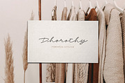 Phillia - Minimalist Signature Font, a Script Font by Sarid Ezra (Thumbnail 3 of 8)
