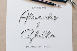 Astoria - Handwriting Font