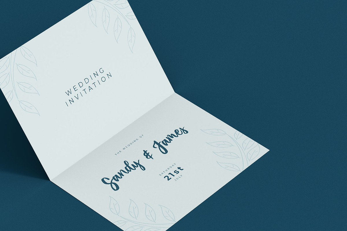 Britis | Script Font preview 3