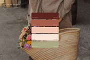 Feminine Small Business Logo Kit, a Branding & Logo Template by Ederra Design (Thumbnail 11 of 16)