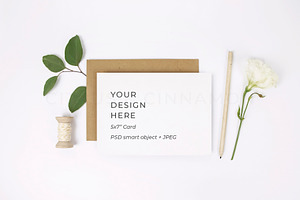 5x7 Landscape Card Mockup 0635