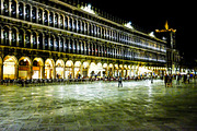 Venice, Italy Night Photography, an Architecture Photo by Deviant (Thumbnail 4 of 9)