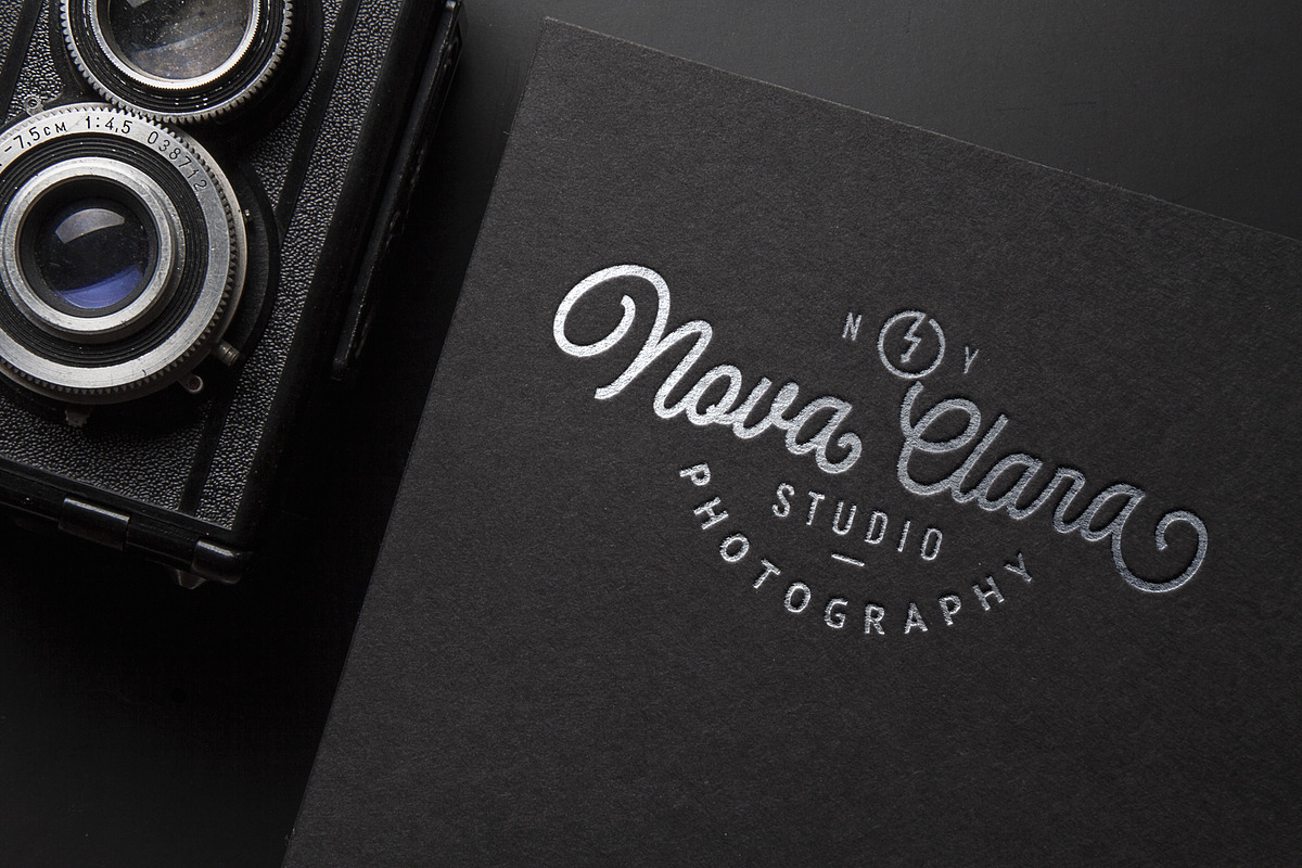 Heartstrong Script, a Script Font by Get Studio (Photo 6 of 11)
