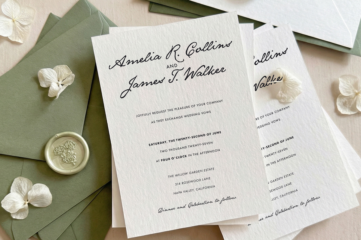 Golden Reverie - Nostalgic Script, a Handwritten Font by Davide Bassu (Photo 9 of 20)