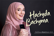 Sachyma, a Script Font by Mabhal Studio (Thumbnail 2 of 7)