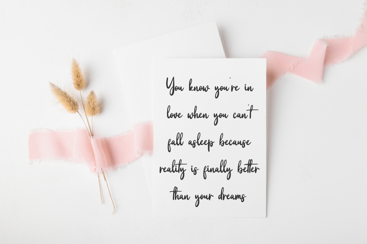Darling - Natural Handwritten Font, a Handwritten Font by Letterayu Studio (Photo 3 of 8)