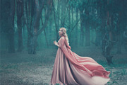 25 Glow Lightroom Presets, a Preset Add-On by Eldamar Studio (Thumbnail 2 of 5)
