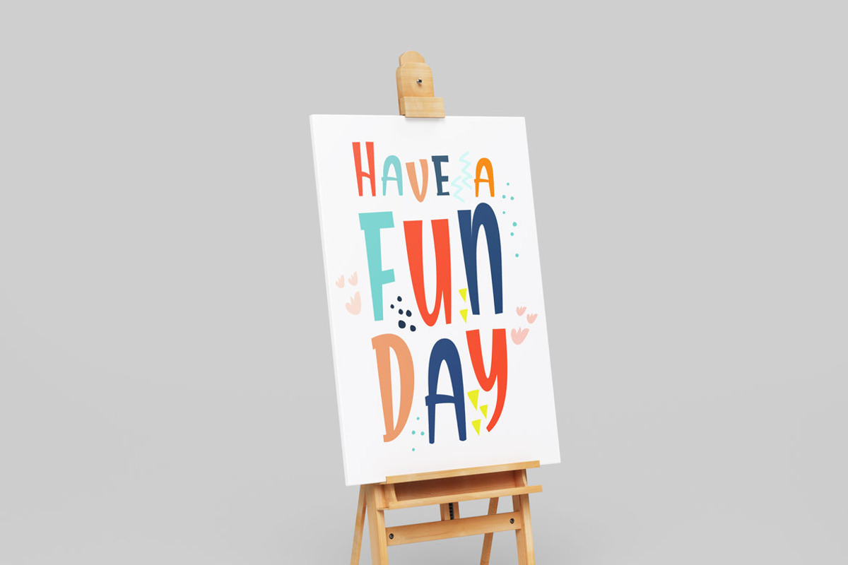 Good Day Fun Display Font preview 3