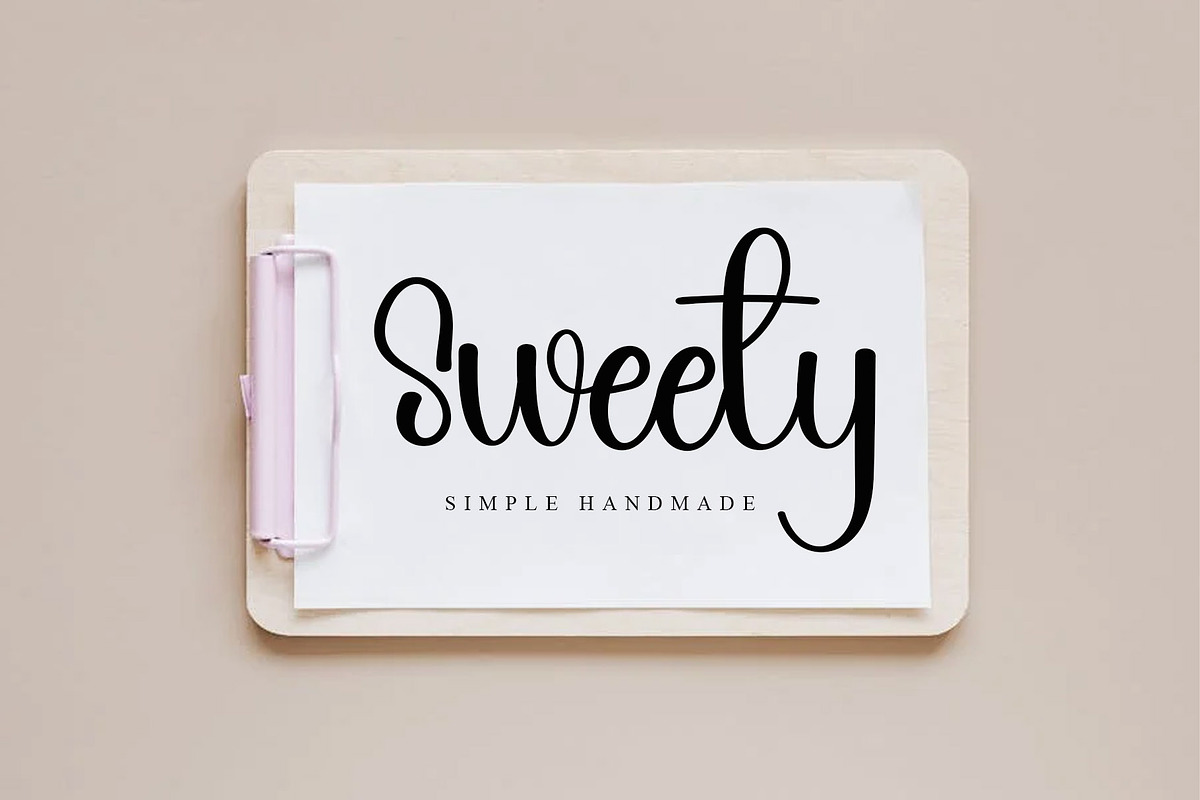 Butterfly, a Handwritten Font by InermediaSTUDIO (Photo 1 of 7)