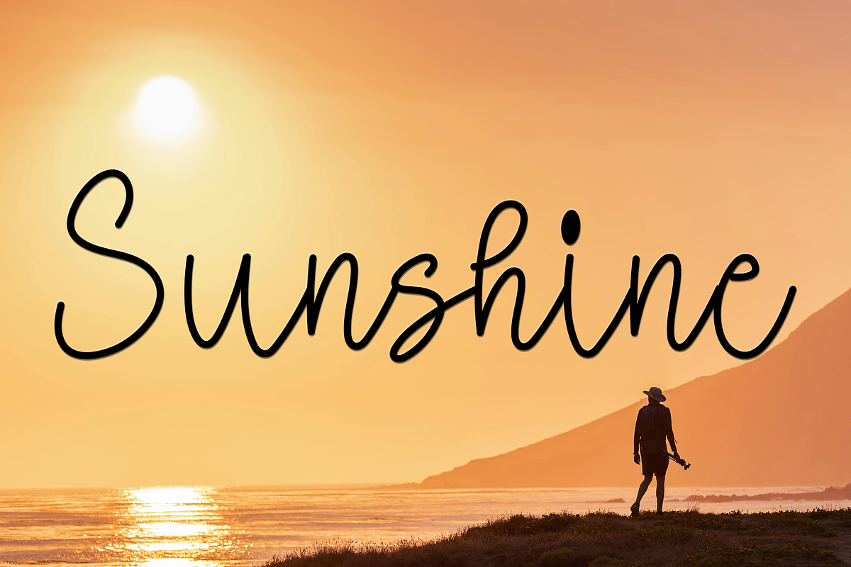 Signature Handmade, a Handwritten Font by FreshTypeINK (Photo 5 of 8)