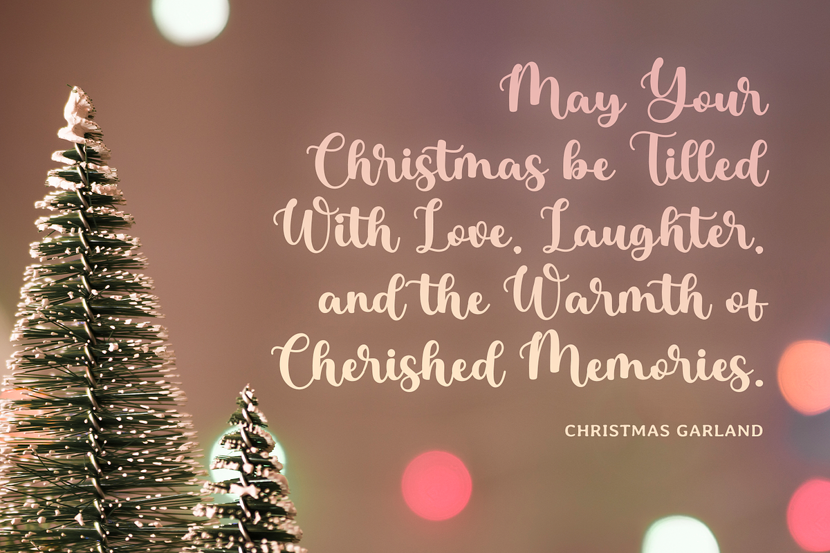 Christmas Garland, a Handwritten Font by Mozatype (Photo 6 of 10)