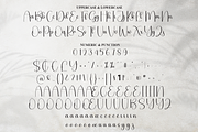 Justify | Script Font, a Handwritten Font by Scratchones (Thumbnail 7 of 9)