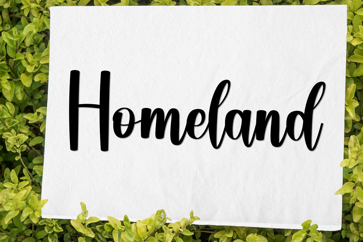 Jinglebells, a Handwritten Font by InermediaSTUDIO (Photo 6 of 7)