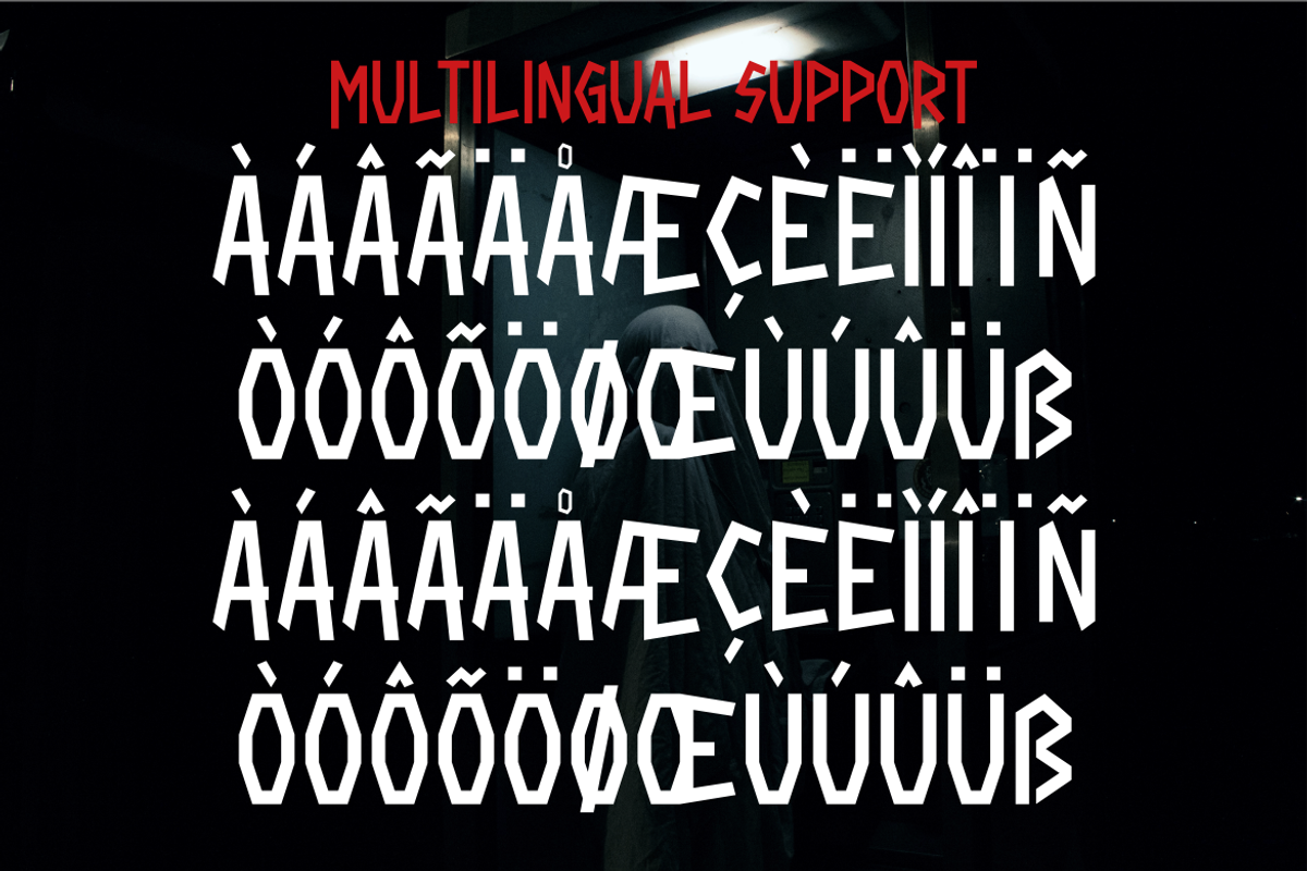Spooky Holy - Halloween Typeface, a Handwritten Font by MaikoHatta (Photo 7 of 9)