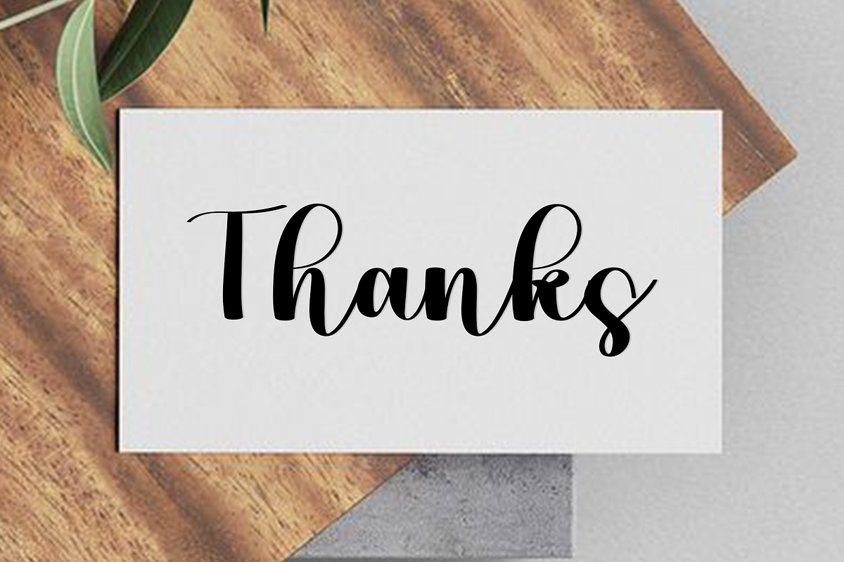 Holiday, a Handwritten Font by FreshTypeINK (Photo 7 of 8)