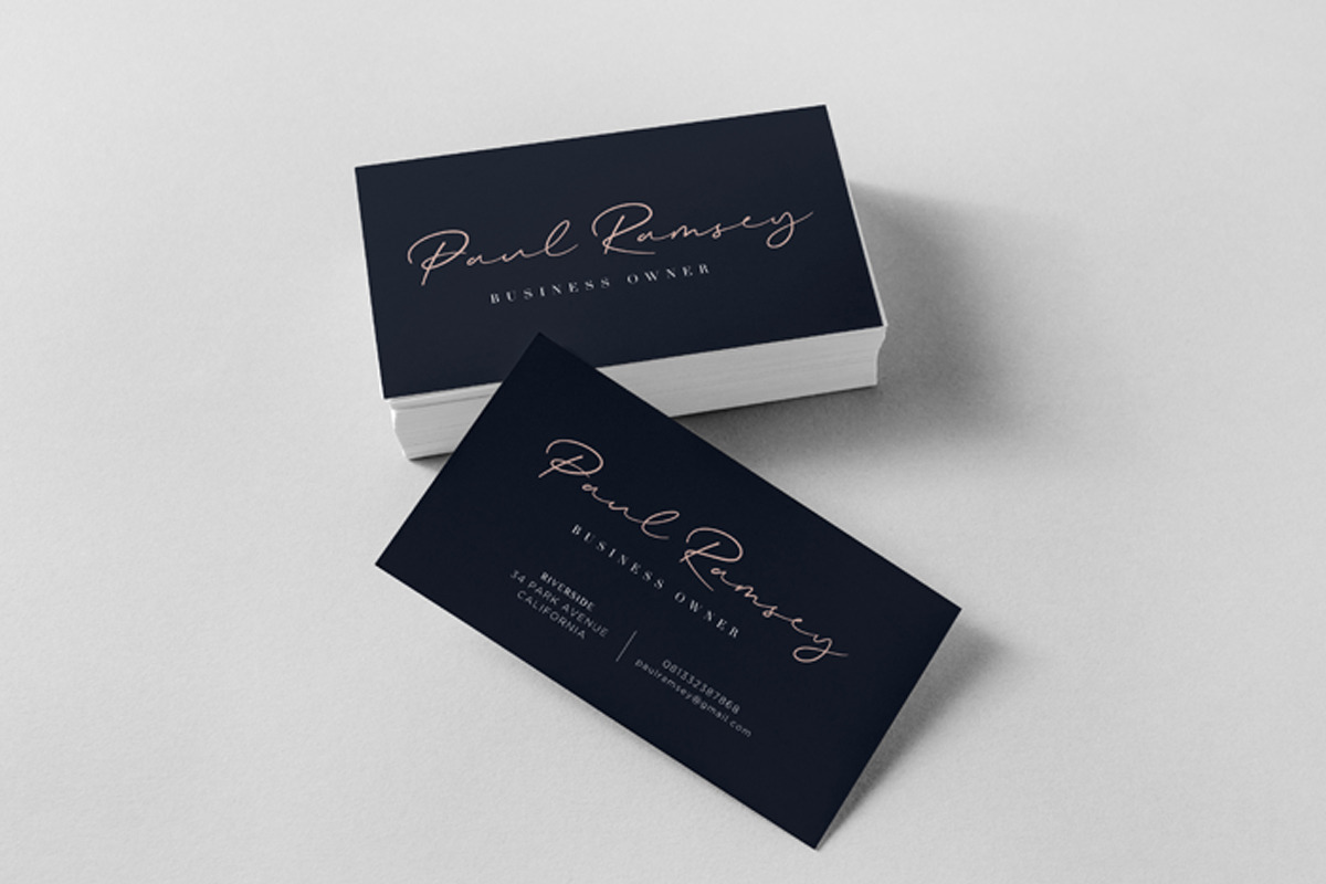 Magenta - 3 Luxury Signature Font preview 6