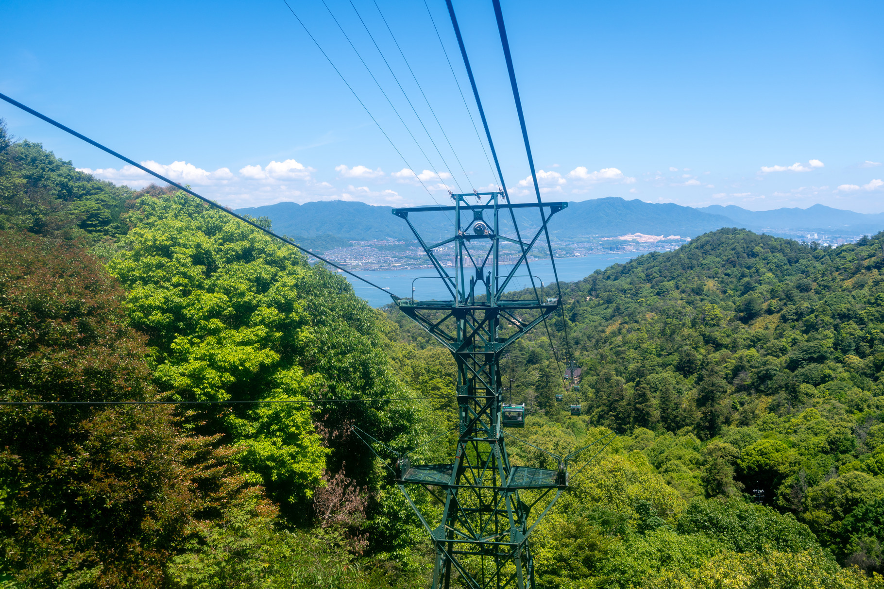 Miyajima ropeway above Mount Misen on Miyajimaa Island, Hiroshim, a ...