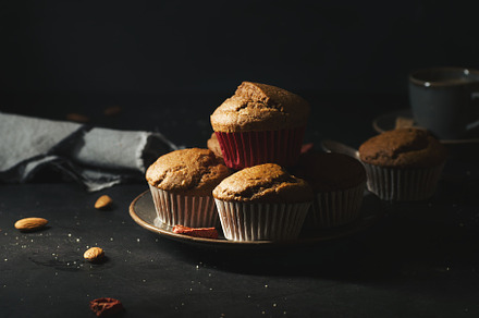 Vegan strawberry muffins