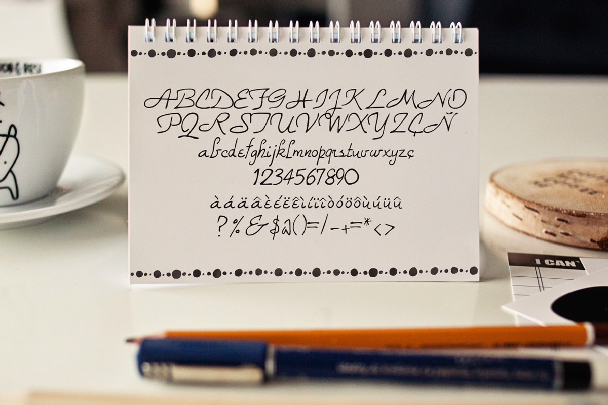 Robix Typeface +Extras preview 4