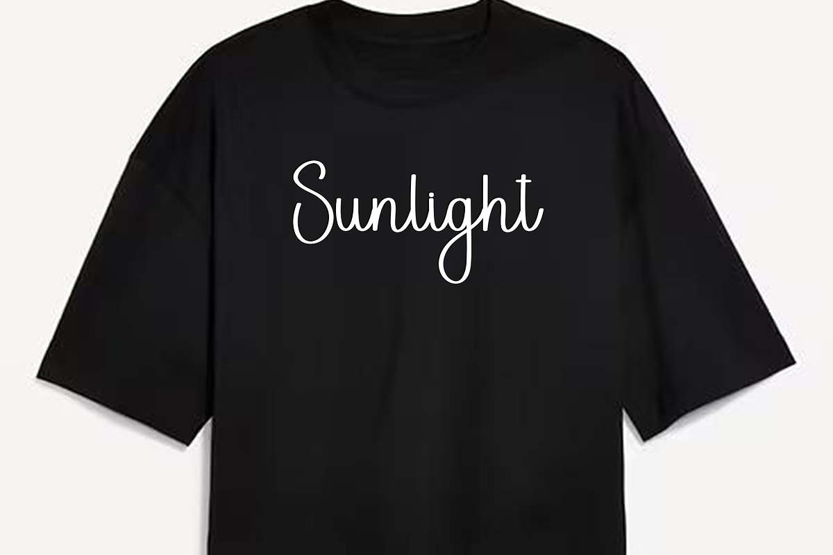 Signature Wedding, a Handwritten Font by FreshTypeINK (Photo 4 of 8)