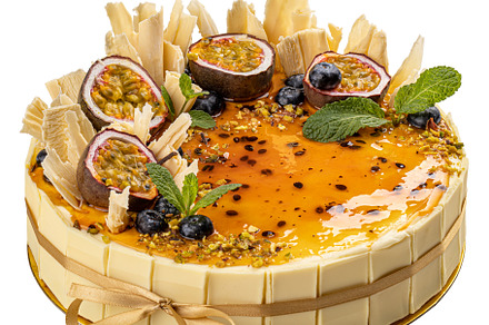 White chocolate cake, a Background Photo by Grafvision photography