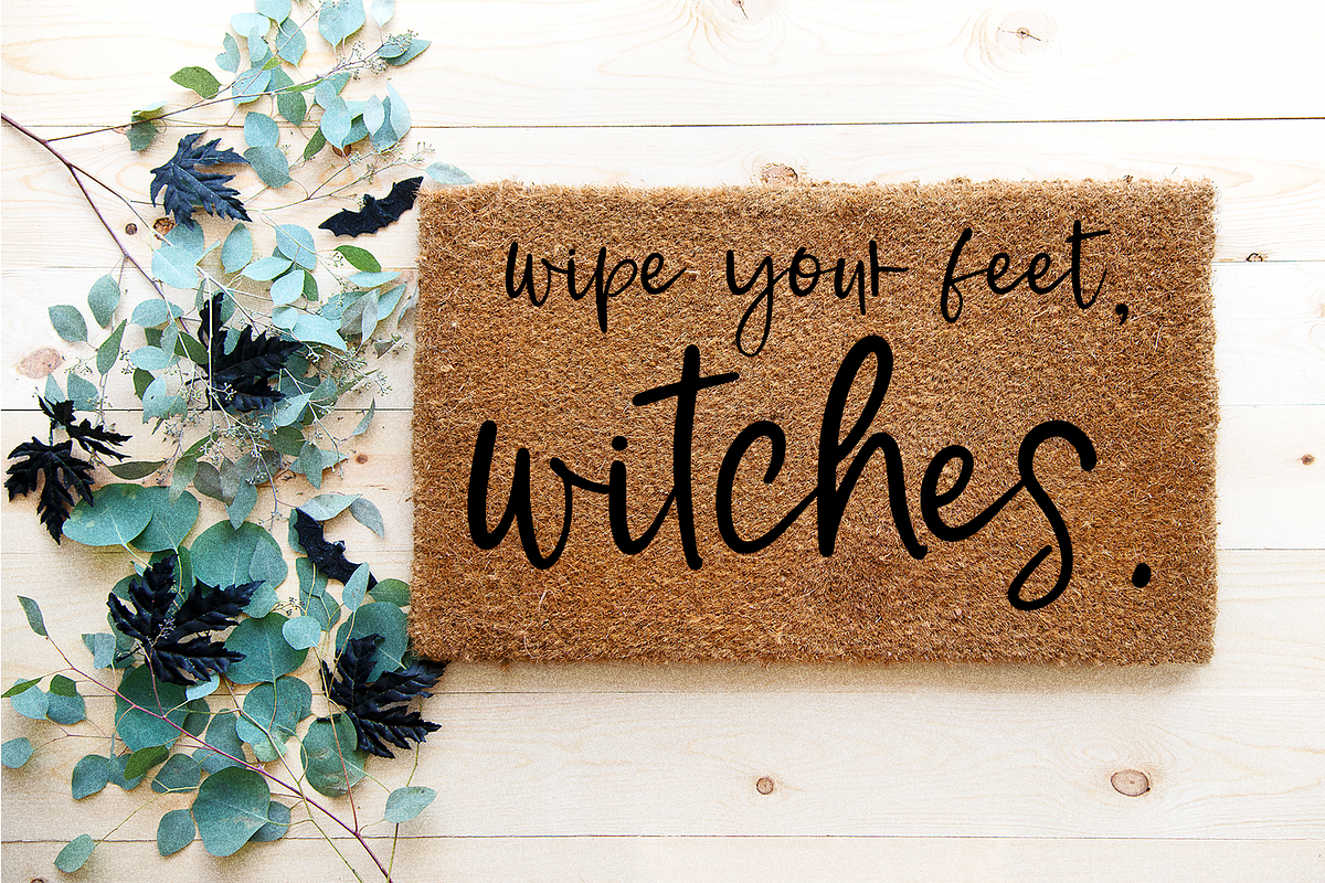 Moonbeam Script, a Handwritten Font by Beck McCormick (Photo 6 of 10)