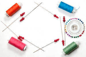Sewing thread and pins frame