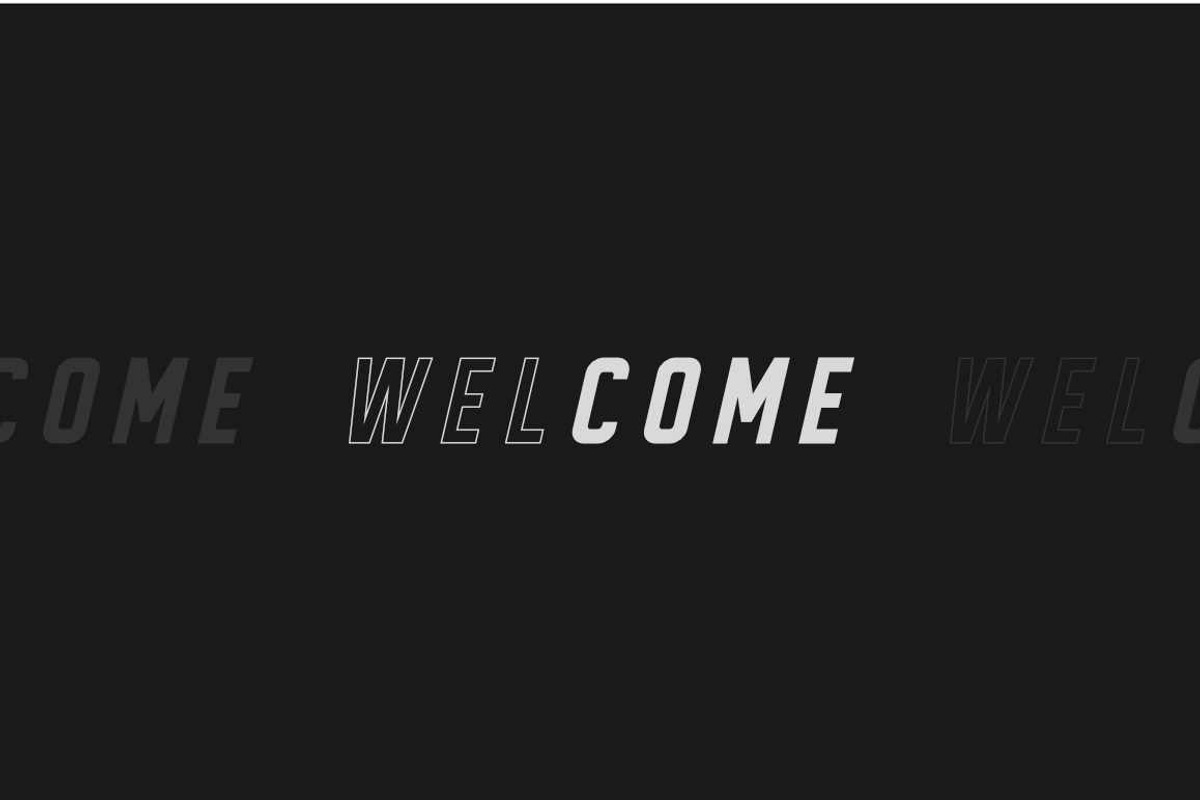 Displayed Modern Vintage Logo Font preview 7